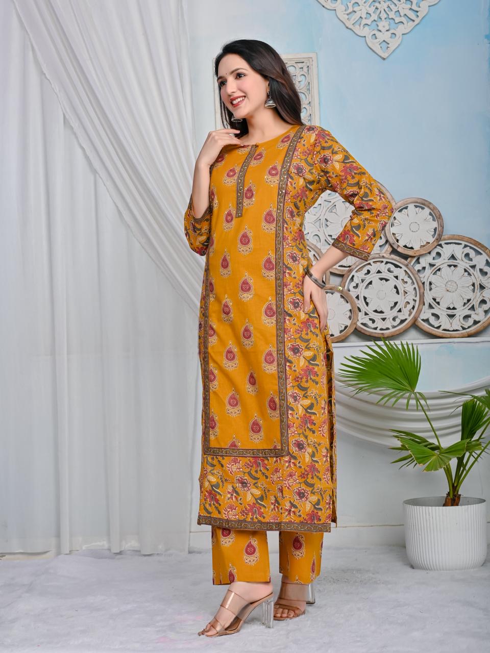 Saanjh – Mustard Kalamkari Charm Set