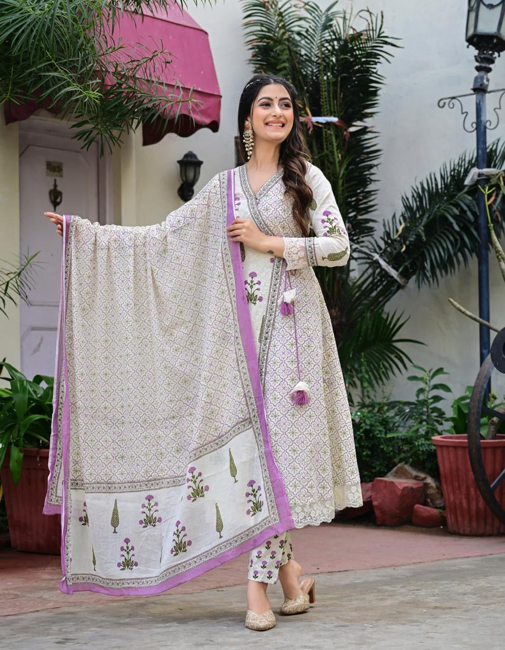 Gulabnoor-Handblock Elegance in Lavender Bloom