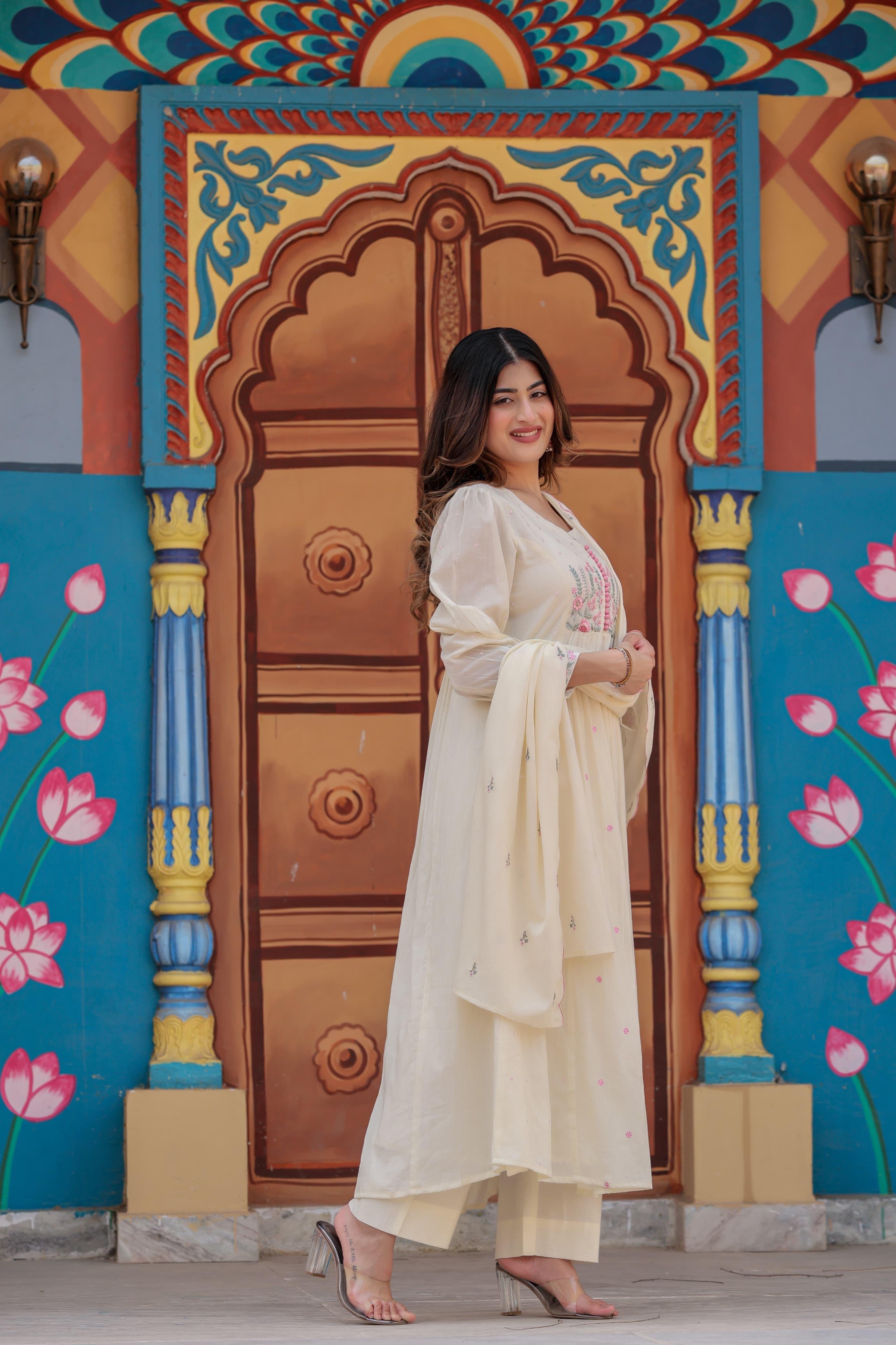 Gulaabo – Hand Embroidered Mulmul Elegance